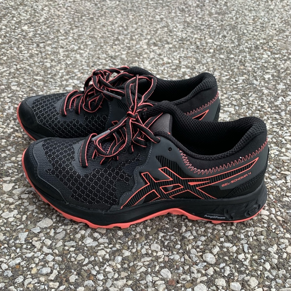 ASICS Gel Sonoma Womens Shoes Size 6